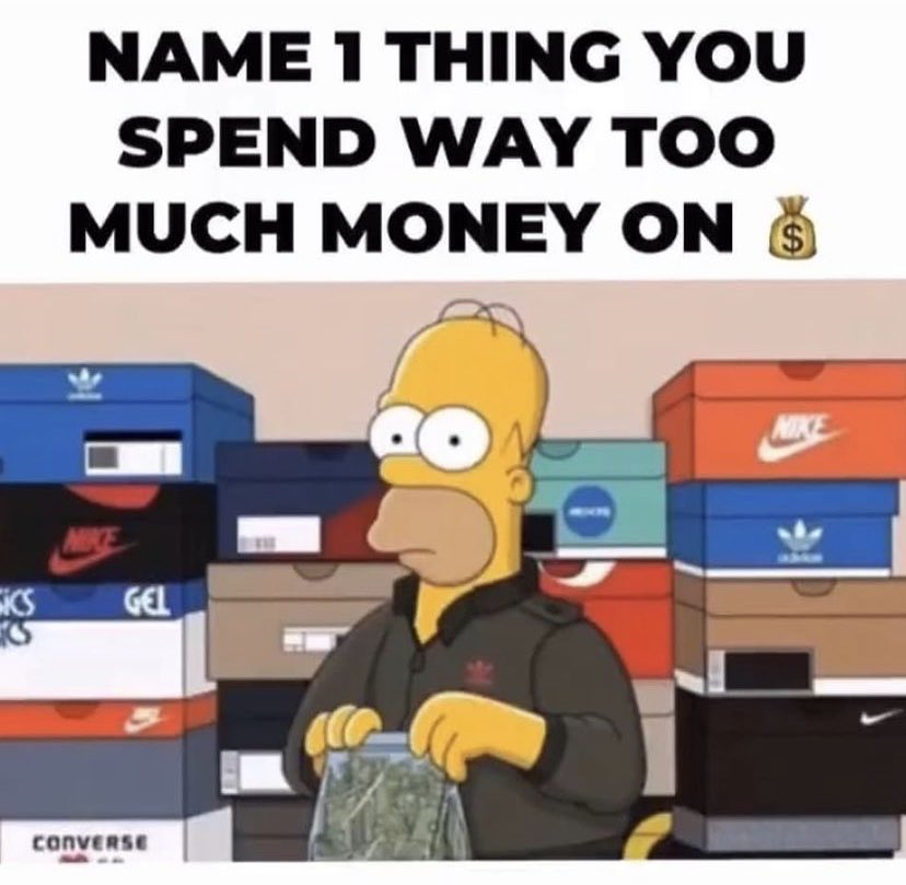 WORLDSTAR's tweet image. Comment below! 👇🤔💰