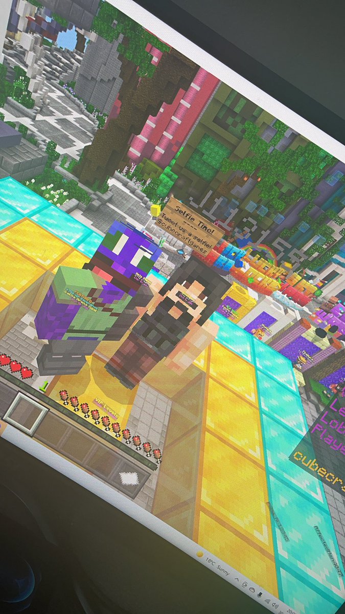 Young_AFC's tweet photo. @CubeCraftGames we made it ‼️💯 https://t.co/z3AMKf1LmJ
