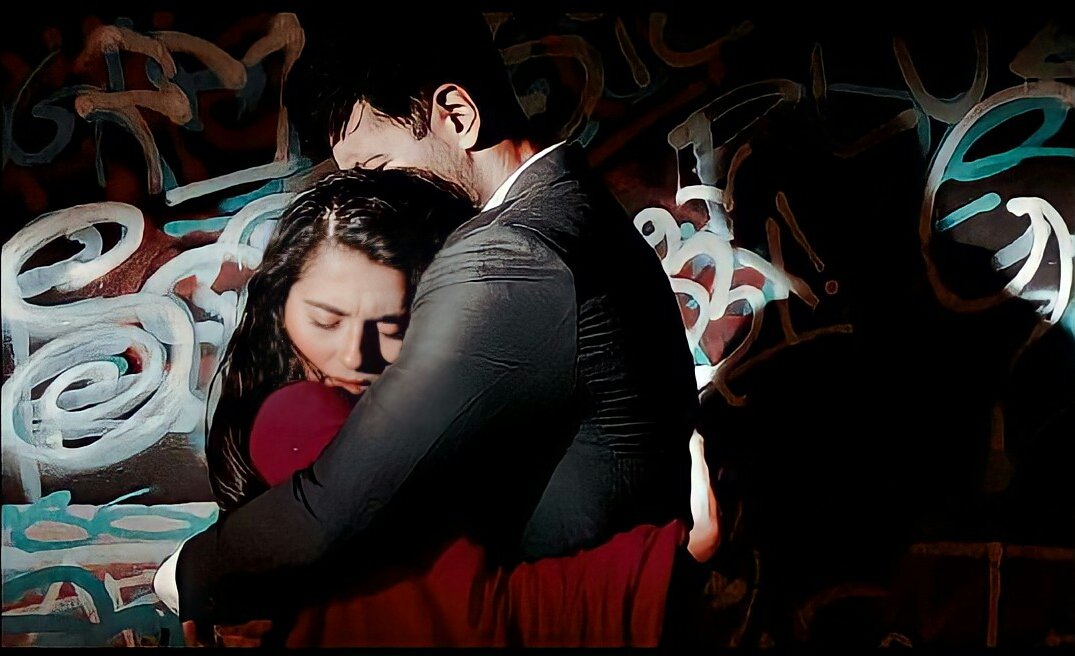 the fact that this scene is going to happen soon,AAAH !

[ #ShaKhi #ShauryaAurAnohiKiKahani ]