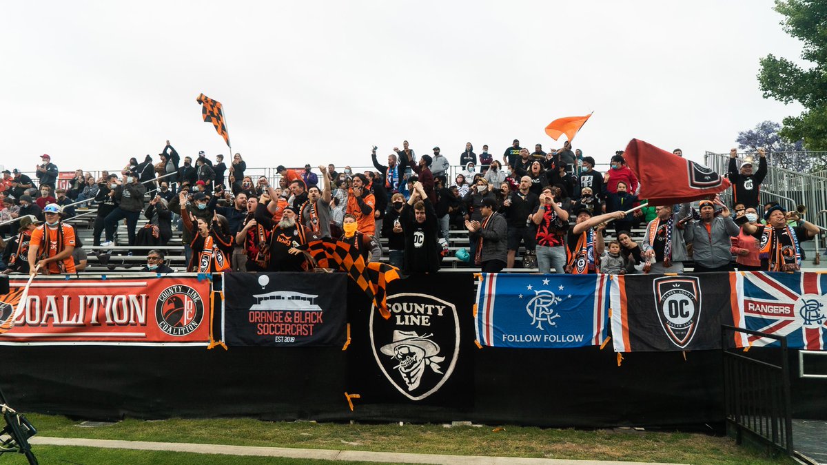 Urban_Pitch's tweet photo. Scenes from last nightβs #405derby between @LAGalaxyII and @orangecountysc.
A thrilling 7-goal match saw Galaxy II come out on top 4-3.
πΈ: @scoblevision https://t.co/1IlORvNWl0