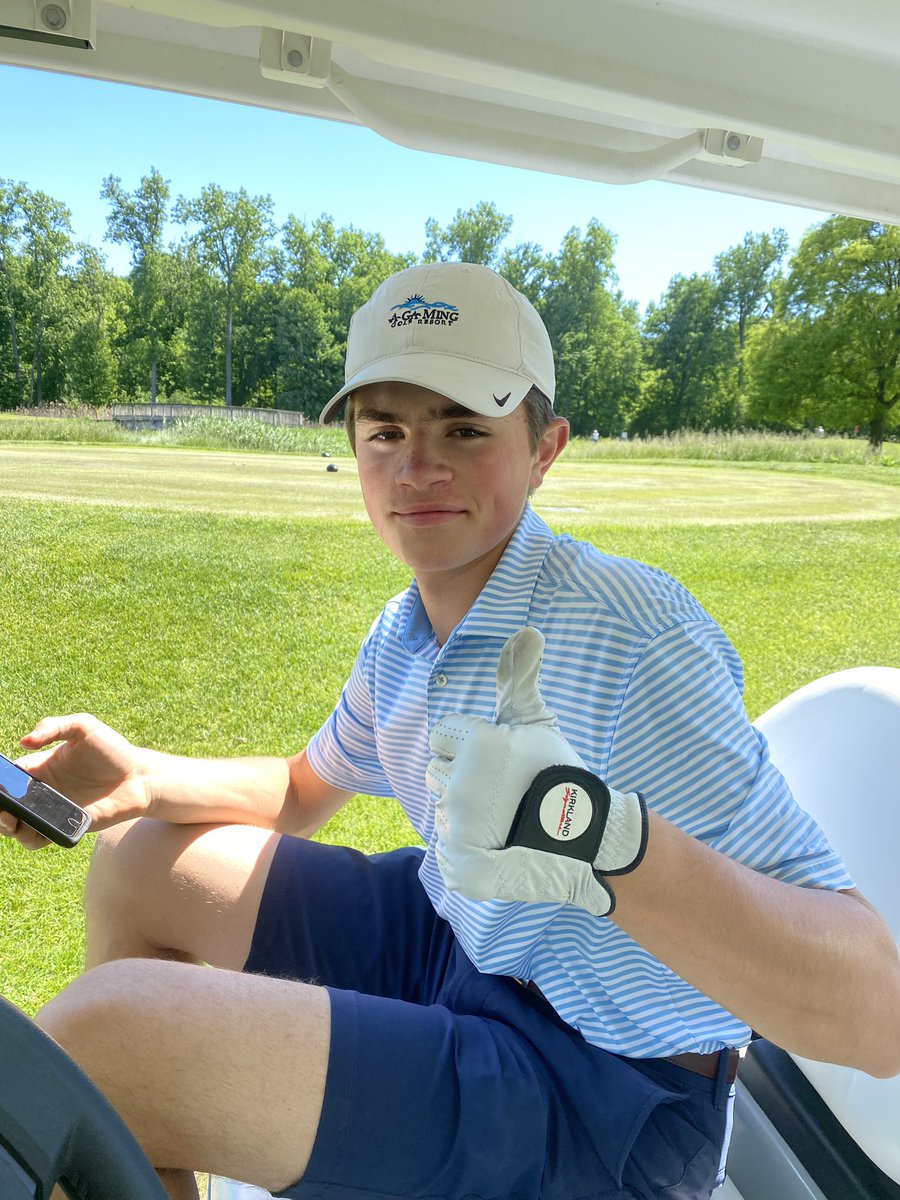 Groves Boys Golf tweet media