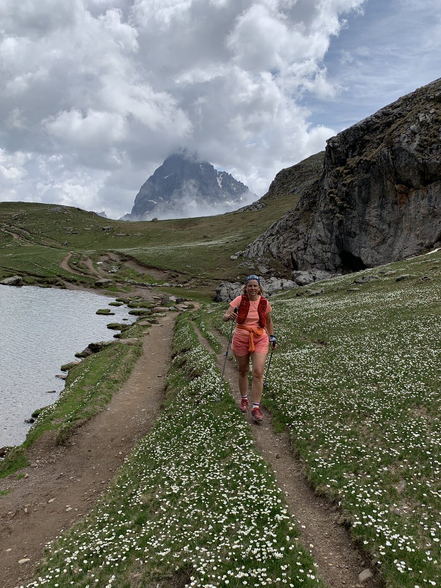 corinne_crabe's tweet photo. Tour des lacs d’#Ayous la saison est parfaite #ossau #pyrenees #bious Profitez 😀 https://t.co/Gmt34IAl96