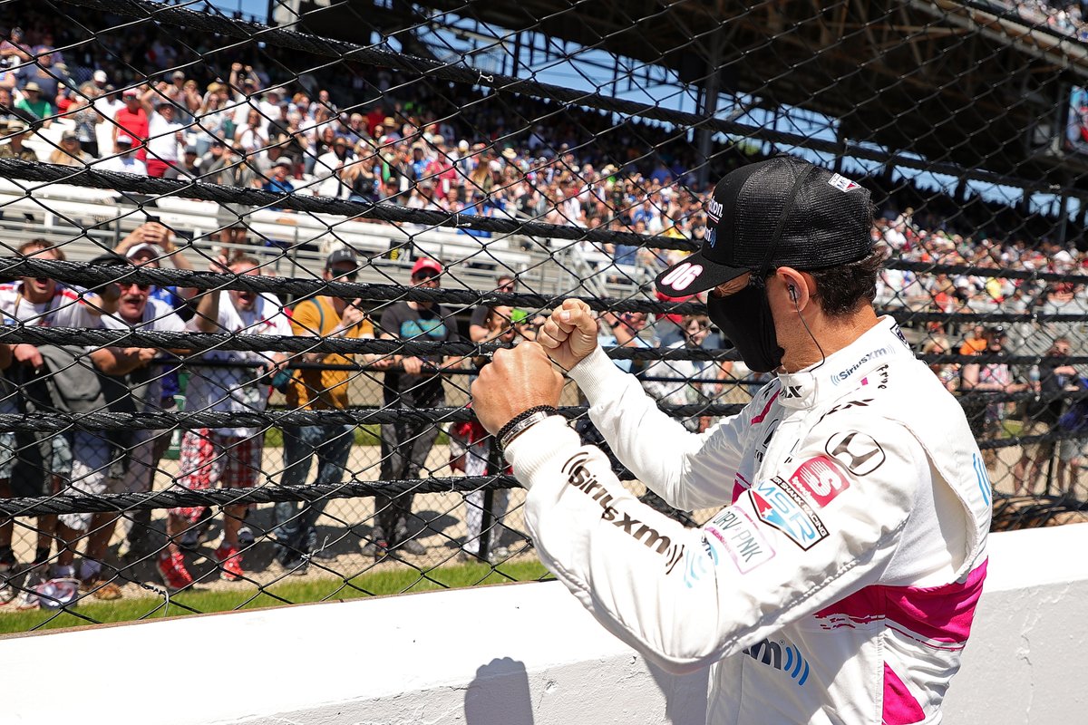 Hélio Castroneves gets his record-tying 4th Indianapolis 500 win.Castroneve...