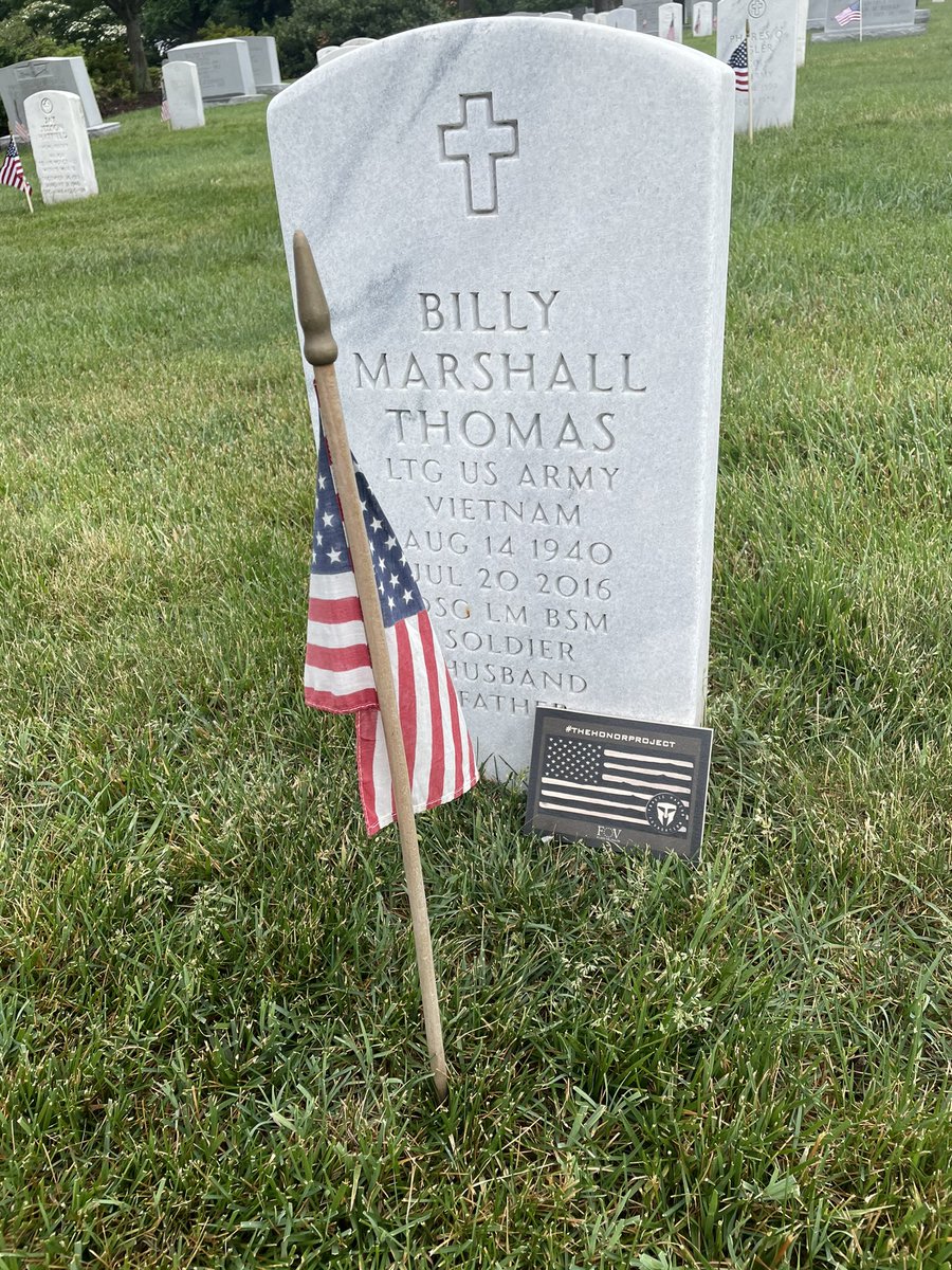 jillstarecky_'s tweet photo. #BillyThomas #TheHonorProject @TMFoundation thank you for your service πΊπΈπ€ https://t.co/fwfnNJ7YG4