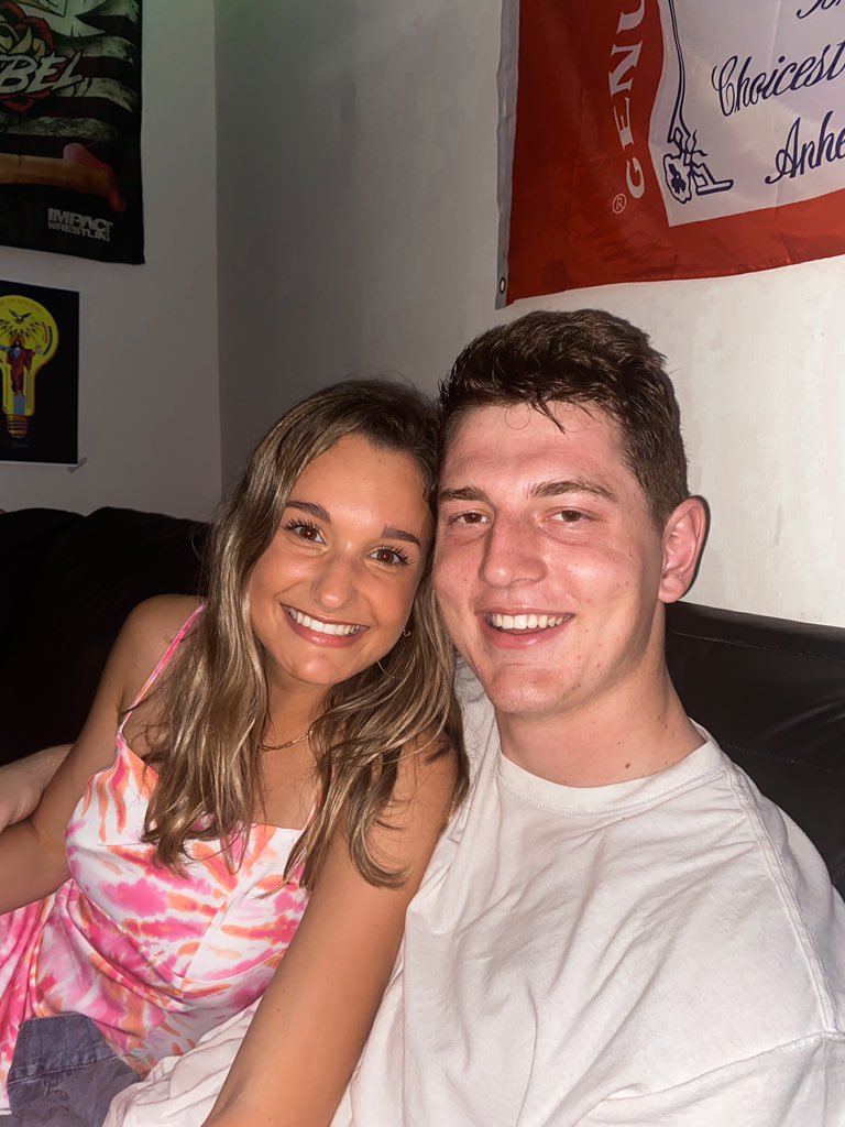 carolinecs_239's tweet photo. 2 years of loving, living, and growing with @zac_krause today🥲😁 thank you for showing me what real love is and making long distance incredibly special—there is no one else i would rather do life with and cheer on🤗 https://t.co/DgIWUgRGqK