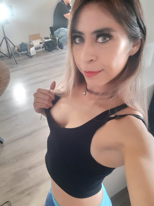 Que andan haciendo en este domingo?😊 https://t.co/dQY1iATq6X
