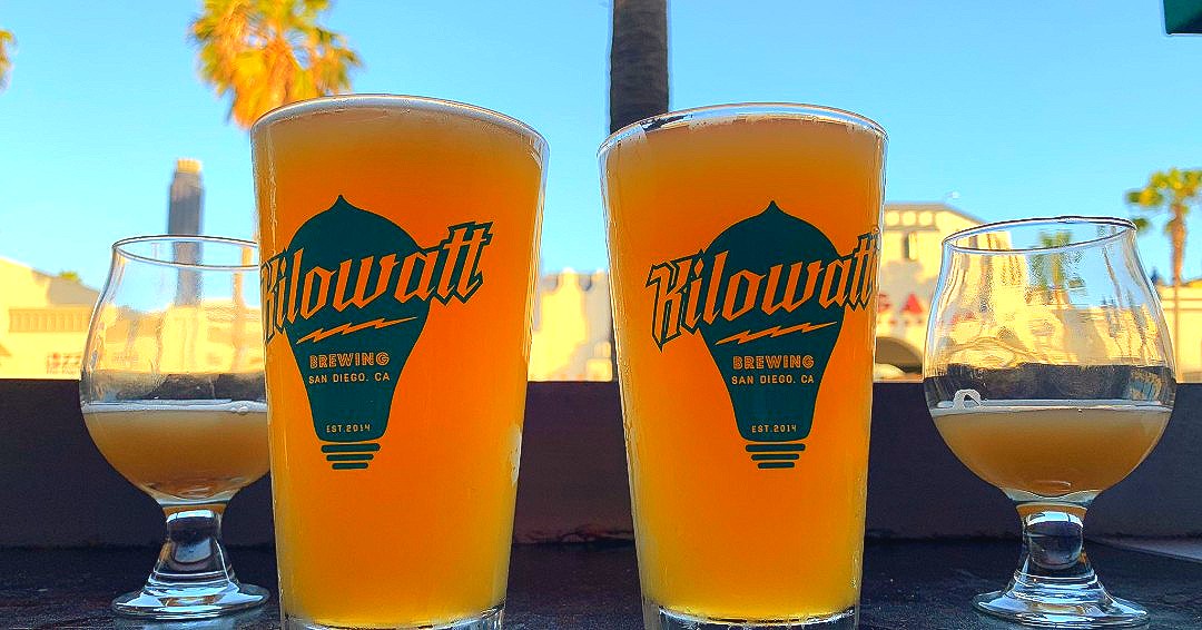 kilowattbeer's tweet photo. Twins-zees!! You're not seeing double. Kilowatt brews are best shared with others.
#independentbeer #craftbeer #drinklocal #sandiegobreweries #sdbeer #instabeer #supportlocal #beersofinstagram #craftbeerlover #oceanbeachCA #beersandiego #localbeer https://t.co/Qh59FI8VVf