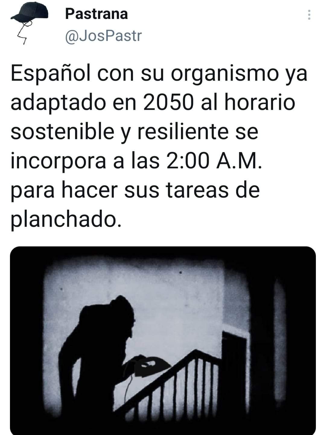 E2qVWjYX0AE14h_