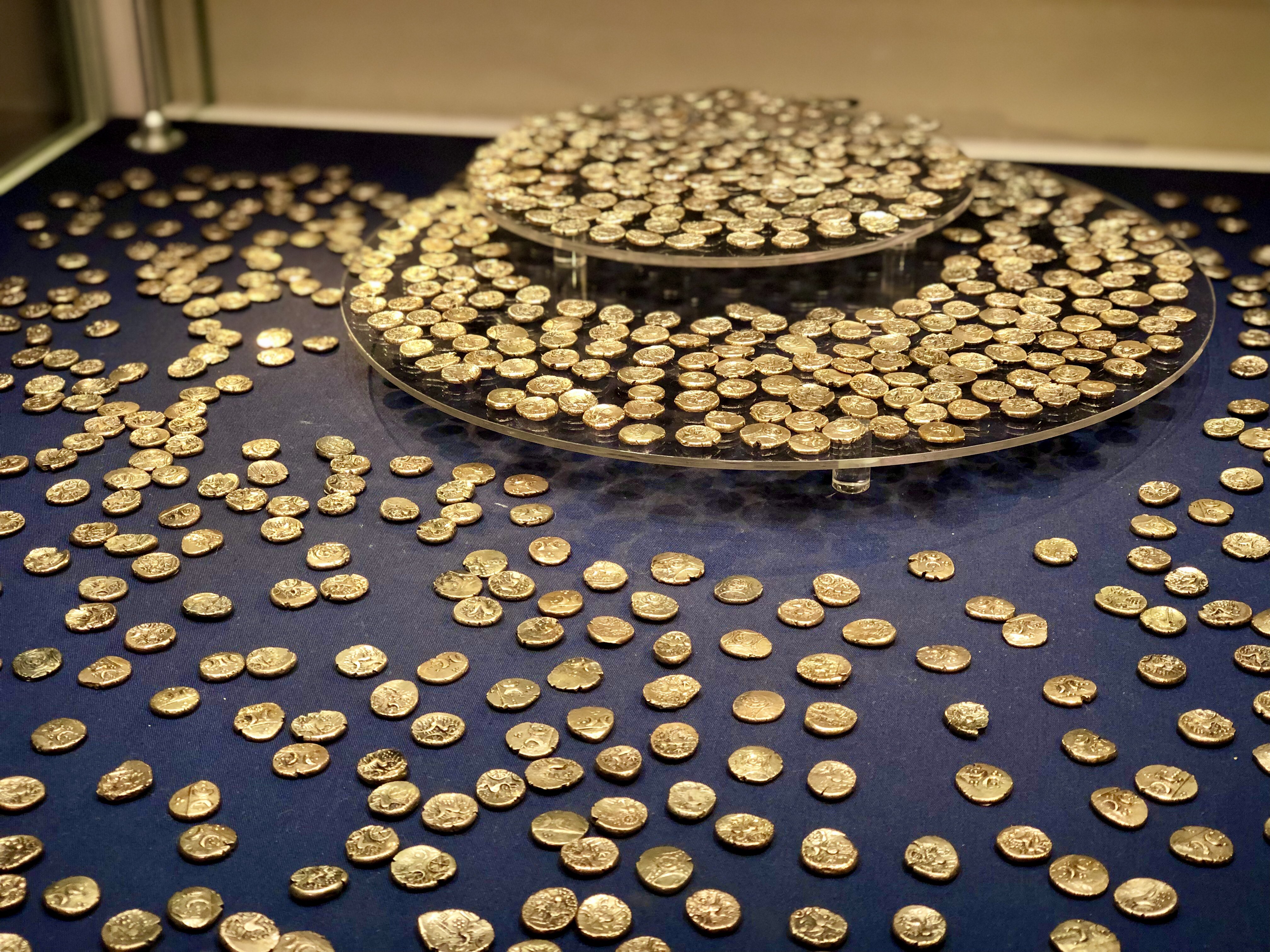 Gareth Harney on X: "The Wickham Market Hoard of 840 Iron Age gold staters  found in a Suffolk field in March 2008 - at the time the largest hoard of Iron  Age