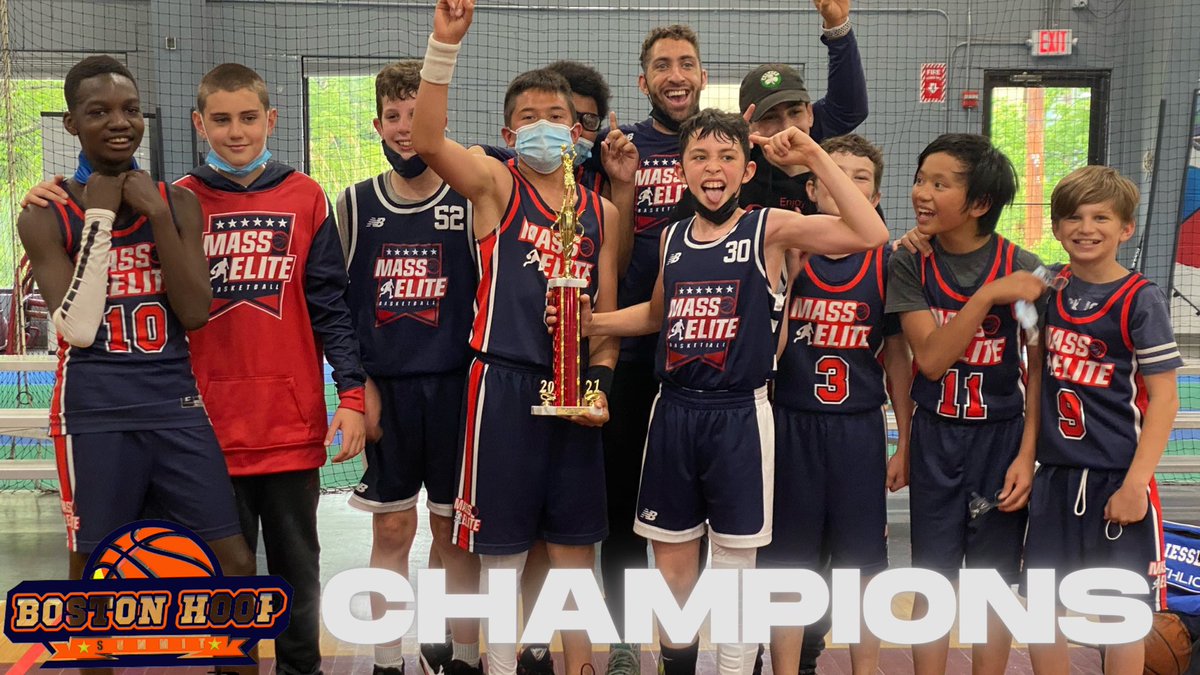 NEElite_Vault's tweet photo. Congratulations Coach Manning (@ManningPerform) 6th graders on bringing home the trophy competing @BostonWarriors_ #HoopSummit https://t.co/dGChIh01Cv