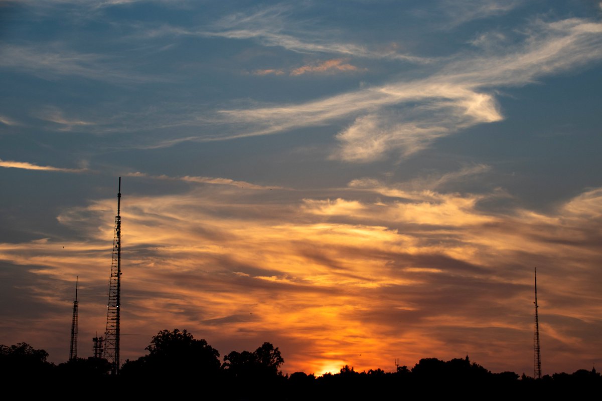 DianeKrauthamer's tweet photo. golden sunset over #TenleytownDC (shot from the @ParkVanNess in #VanNessDC) last week 🌆 https://t.co/WRudsNSLW5
@VanNessMainSt @TenleytownMS @Tenleytown411 @capitalweather @CapitalPhotog @ExposedDC #igdc #acreativedc #202creates #dc_spc #exposeddc #focusonthestory #fots21 https://t.co/H1Mmnu7poY