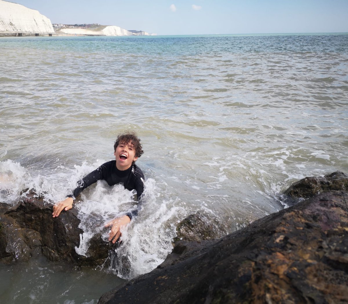 leonagraham's tweet photo. (Harley managed to get his wetsuit on the right way eventually)
Join me tomorrow for the #allrequestguarantee and my first show from @BrightonRockHse 
@absoluteradio https://t.co/W3S6rBMdUE