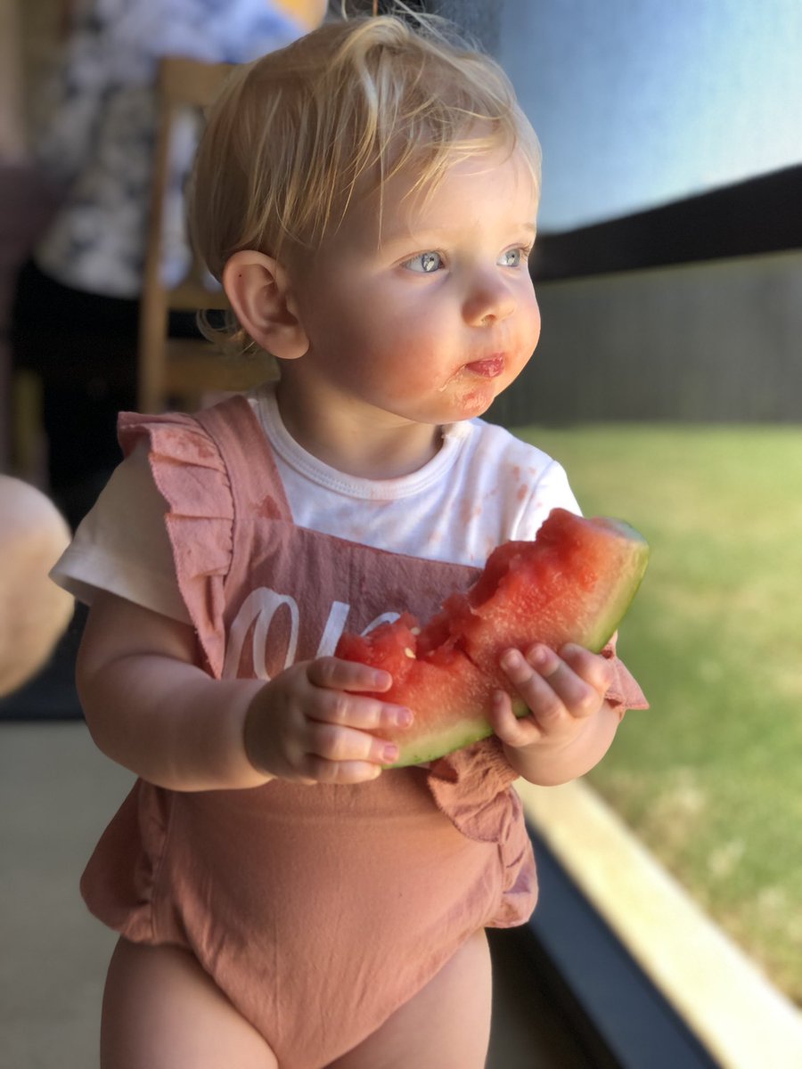 SHStewart29's tweet photo. Anything cuter than a baby eating watermelon 🍉 https://t.co/veKGCLXCK8