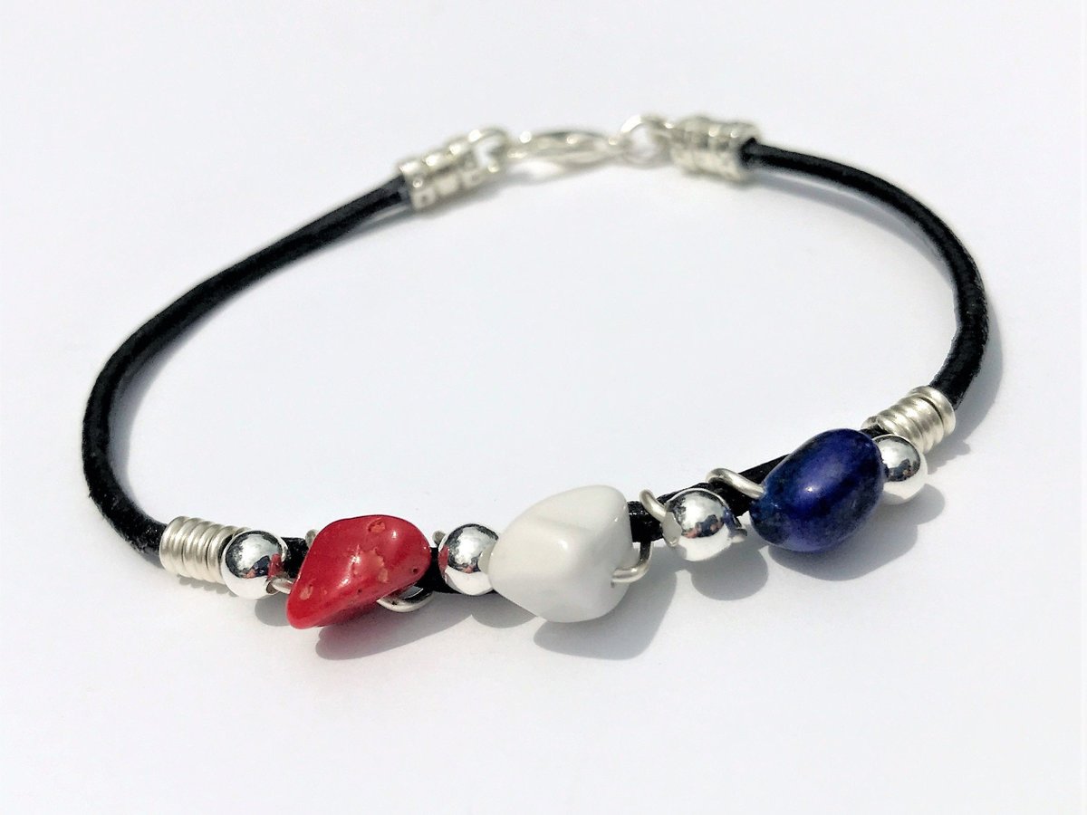 TheGiftClue's tweet photo. The latest addition to my #etsy shop: Patriotic Bracelet for Women and Kids, Red White and Blue Bracelet with Gemstones, #4thofJuly #July4thbracelet, #IndependenceDay #patrioticjewelry  https://t.co/Bv7eyM4AcF #unisexadults #minimalist #gemstone #proudtobeAmerican https://t.co/KUrtGvjzlt