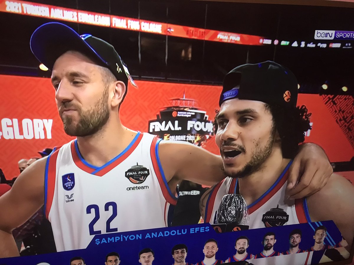 Şampiyon Efes Tebrikler 👏👏👏👏