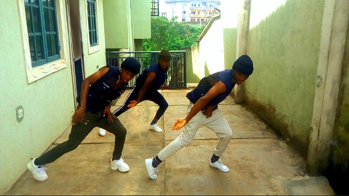 tbrandzdpm's tweet photo. Hope Y'all Feeling Good Tonight!!
💥💥🕴🕴🕴❤❤
#tbrandz 
#2boiz1voiz 
#showkiller 
#igara https://t.co/nghx3BitqX