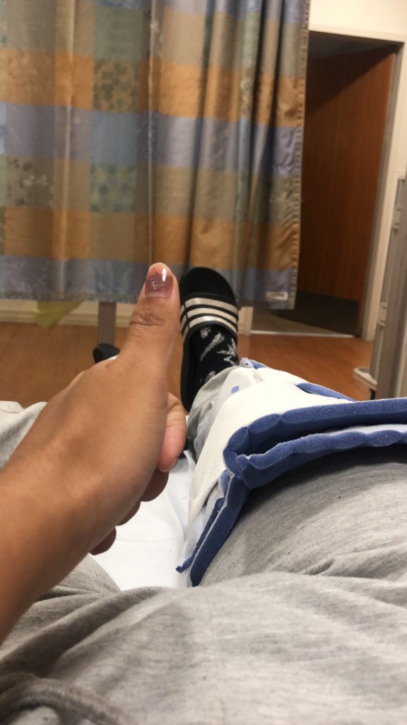 Munchkinn_12's tweet photo. Ya girl got hit pretty good last night in that wall of death for @Zomboy set at SMF. Leaving with a brace & crutches ayeeeπππ
ππ₯² #gobigorgohome #SMF2021 #tookahit #whoops #moshpitdefeat https://t.co/fF7oWAIXWn