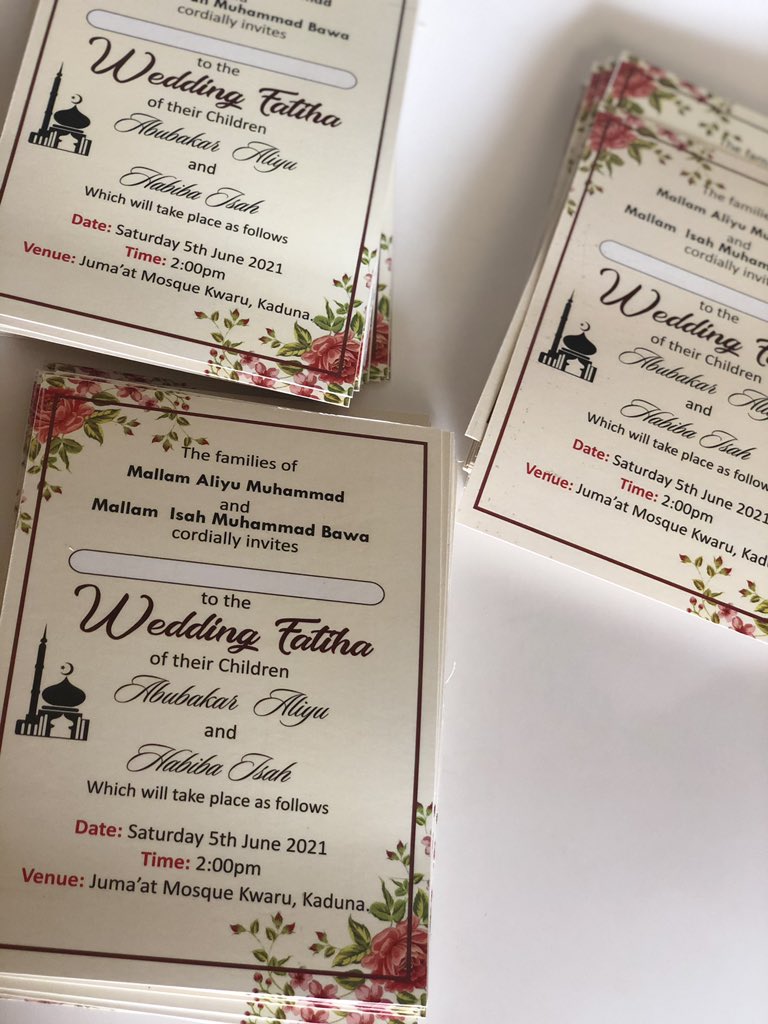 lic_designs's tweet photo. Weeding cards😍😍 https://t.co/3vZNMcfyGv