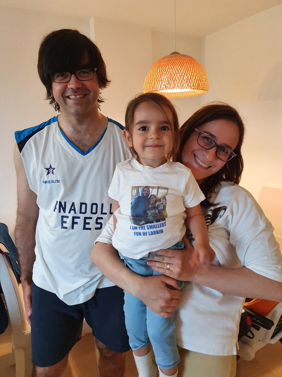nihan_acar's tweet photo. @ShaneLarkin_3 @AnadoluEfesSK We believed in you. Congrats!!! https://t.co/ybIaDjNuQQ