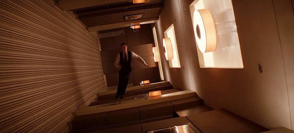 OnePerfectShot's tweet photo. INCEPTION (2010) 

Cinematography by Wally Pfister 
Directed by Christopher Nolan
Read an essay appreciating this film's underrated simplicity: https://t.co/kaudqOwDxW https://t.co/2727wzb5EW