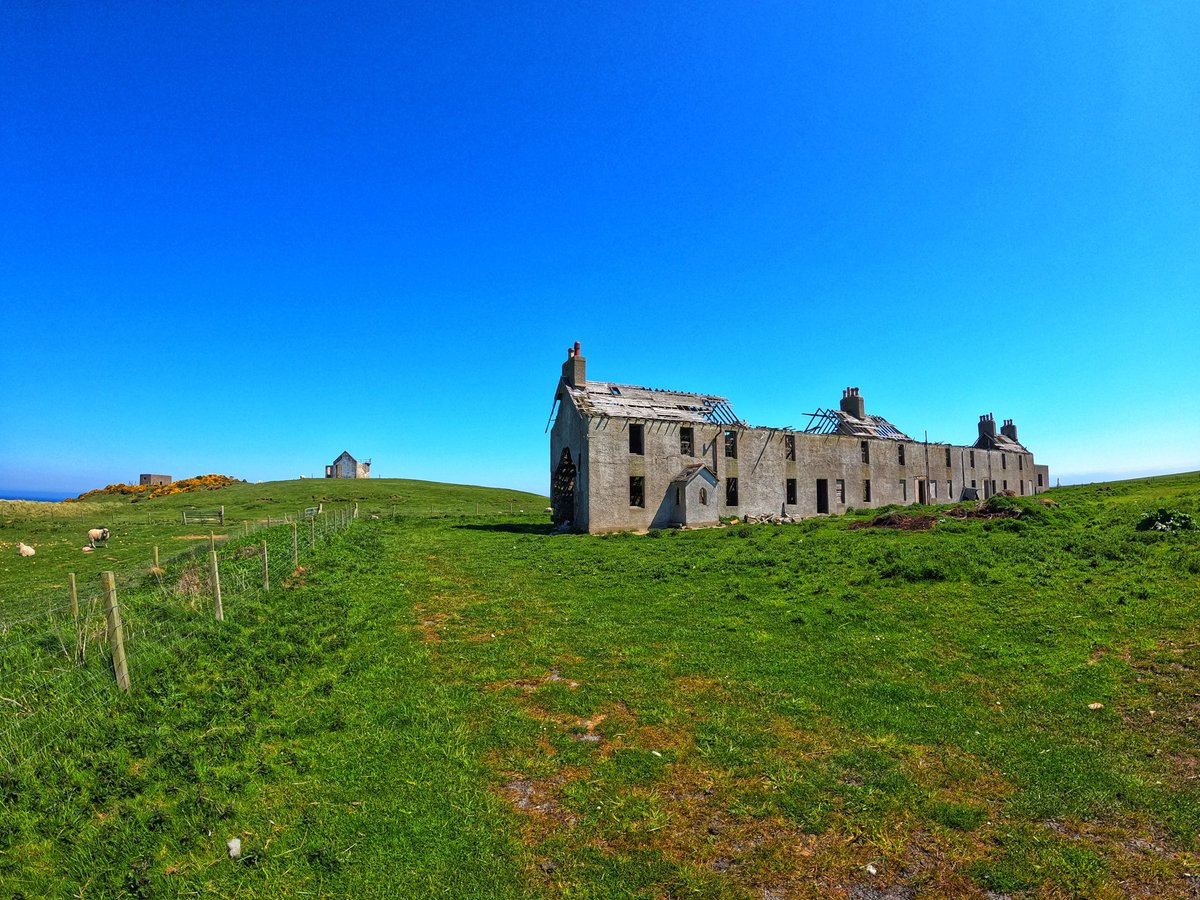 watterloony's tweet photo. St Mary’s Chapel, Coastguard houses, Lookout, Pillbox, Seatown ruins, Rattray Head Lighthouse 
@VisitScotland #visitscotland @visitabdn #visitabdn #rediscoverabdn #beautifulabdn #Aberdeenshire #Scotland @originalfm @northsound1 @BBCNorthEast https://t.co/Q4hDz1U2Jg