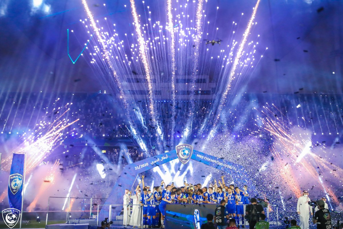 Alhilal_FC's tweet image. 🏆 هـل ترى؟ مجد لا يشترى..! 

#الهلال
