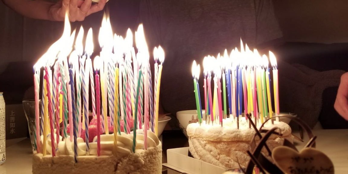 唐橋充さん 44歳の誕生日ケーキにロウソクを年齢分立てたら案の定 見た目が大炎上 水野美紀さん 大炎上するに決まってるじゃないか唐橋よ Togetter