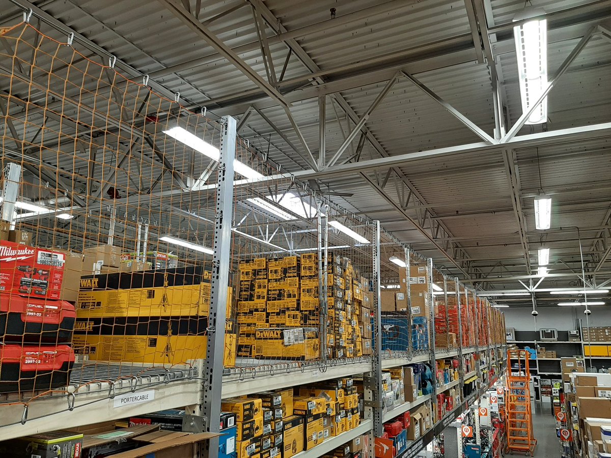 #Distrct53  #ferociou4416 #pacnorthproud  Nothing like a holiday weekend of sale to help empty your overheads.