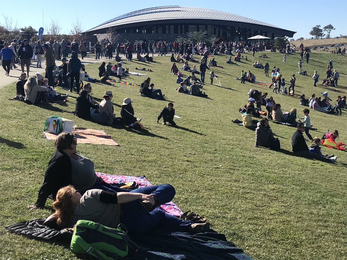 RichardmBaker's tweet photo. Small part of huge crowd at  ACT #ReconcilationDay ⁦@RecAustralia⁩ https://t.co/5eoMR7PM0u