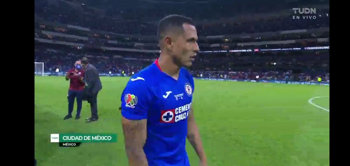 Renzo Galiano on Twitter "Yoshimar Yotún, el cerebro de Cruz Azul