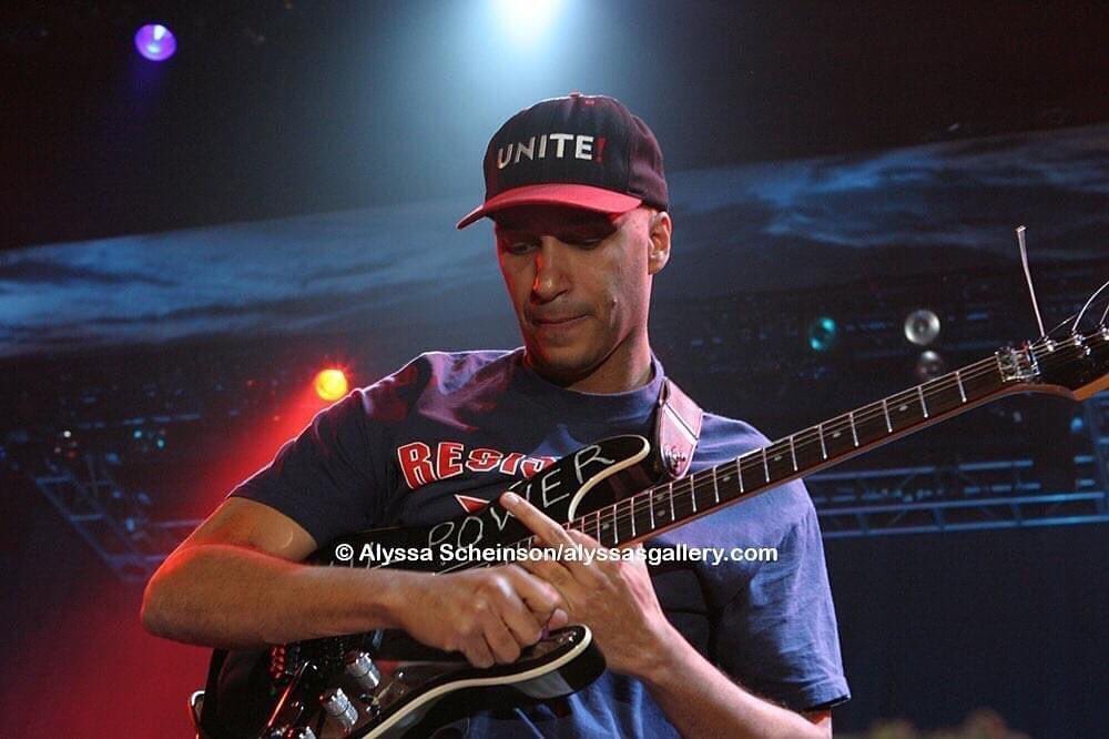 Happy Birthday to Tom Morello! 