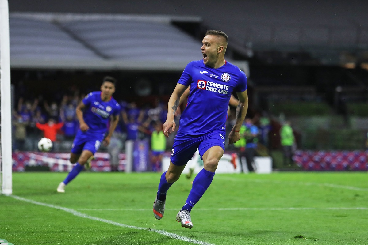 laaficion's tweet photo. [Crónica] ¡Llegó la novena! 🏆 Cruz Azul 🚂 rompe la maldición y es campeón del Guard1anes 2021

🌟🌟🌟🌟🌟🌟🌟🌟🌟

https://t.co/RlhrkJJv4w https://t.co/t1C0eL8H4V