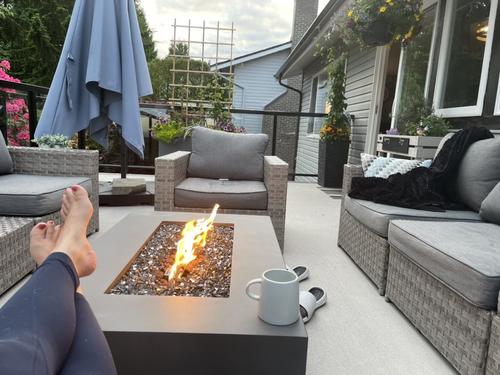 Sunday night vibes 💚