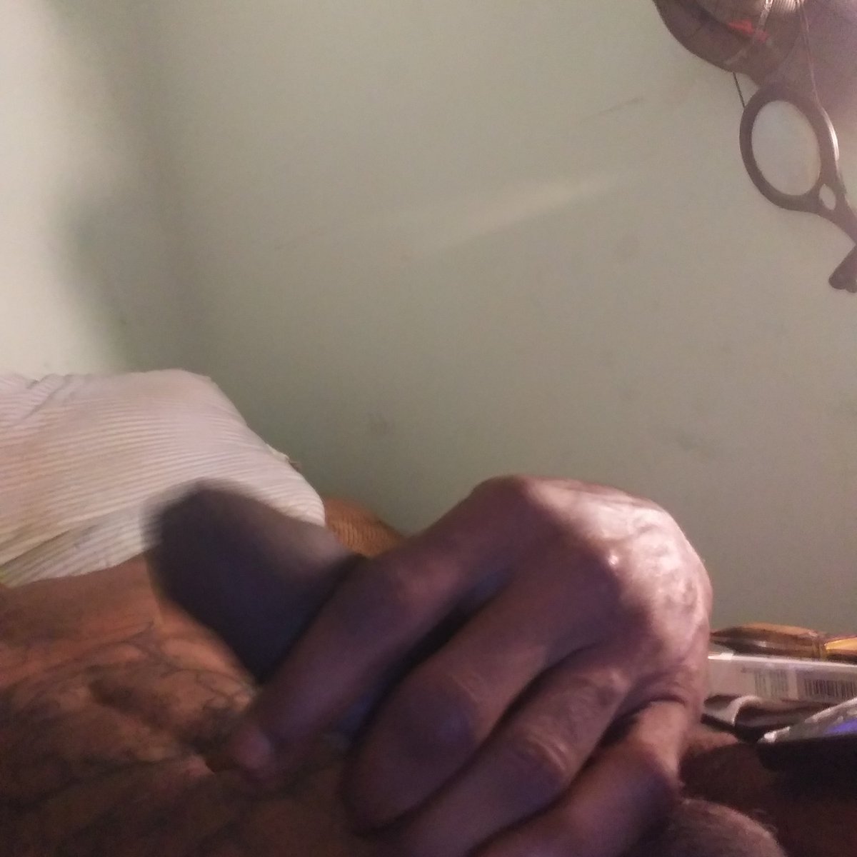 croom_sr's tweet photo. #NSFW https://t.co/xuOZ0qAxVL