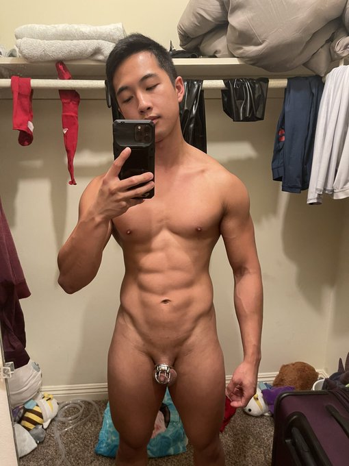 3 month progress update, March to (almost) June. Over 450 days locked now with still no end in sight<a href="/tag/musclegrowth"class="tags"><span>#musclegrowth</span></a><a href="/tag/teamlocked"class="tags"><span>#teamlocked</span></a><a href="/tag/musclesub"class="tags"><span>#musclesub</span></a><a href="/tag/lockedj"class="tags"><span>#lockedj</span></a>