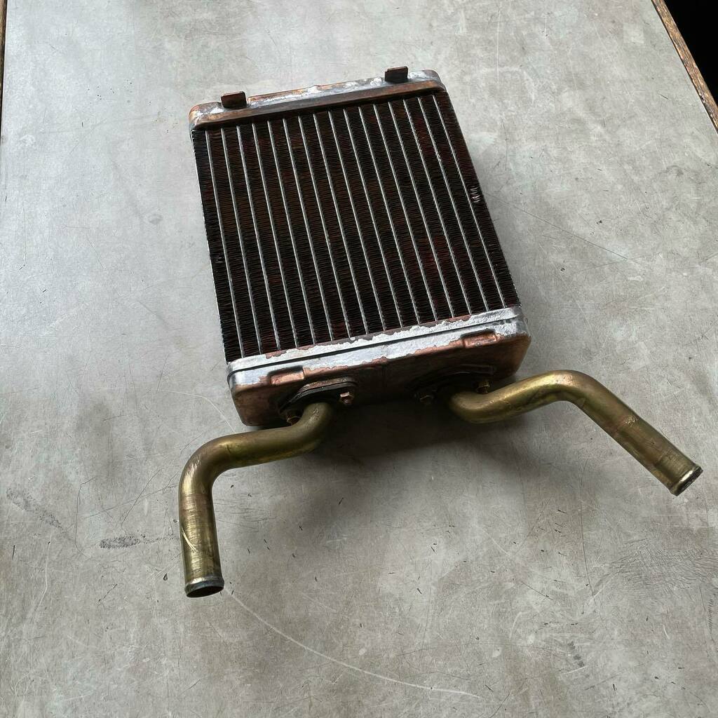 Sankyo_radiator's tweet photo. #isuzu #いすゞ
#gemini #ジェミニ #pf60
#geminipf60 #ジェミニpf60
#heatercore #ヒーターコア
#ヒーターコア修理
月末の月曜日スタート
今週もお仕事頑張ります。
#愛知 #豊橋 #豊川 #新城 #田原
#東三河 #三協ラジエーター https://t.co/mM7xprpmpF https://t.co/Ei9YjEH9qz