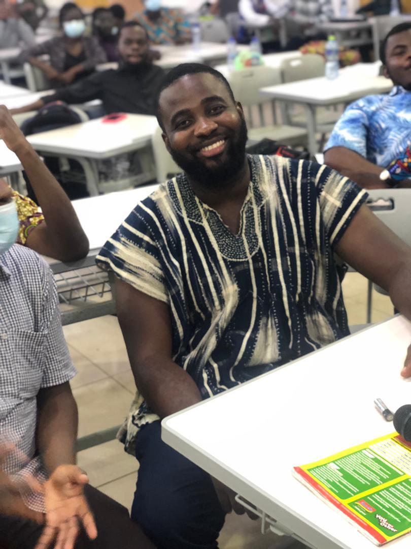 CoHS_EC's tweet photo. Meet Rt. Hon. Dr. Bright, Former HESA President and the Deputy SRC Speaker for the 11th SRC Parliament

#HESADecides
#Knust https://t.co/sHXrnU0ZJl