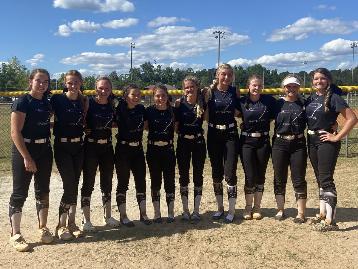 starsnational05's tweet photo. Didn’t win it all but for our first time out this summer I am proud of how we played. Hats off to Mojo-Vickery on a great game to end on, 5-4 with 2 extra innings. #okcnext https://t.co/STmOqygUEb