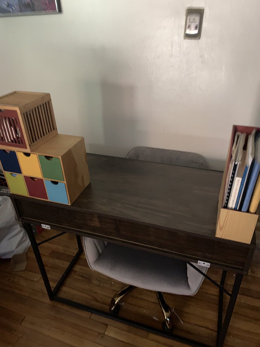 cherry_LA's tweet photo. Looking forward to #zoom #writing #blogging on my @harmatihome Oreo 40 inch desk, @wayfair @kellyclarkson chair & @targetstyle accessories #Hermatihome #TargetStyle #Wayfair #Homeoffice #workfromhome #writer #vlogger #blogger #cherrylosangeles #cherry_LA https://t.co/PDi7kmdaTP