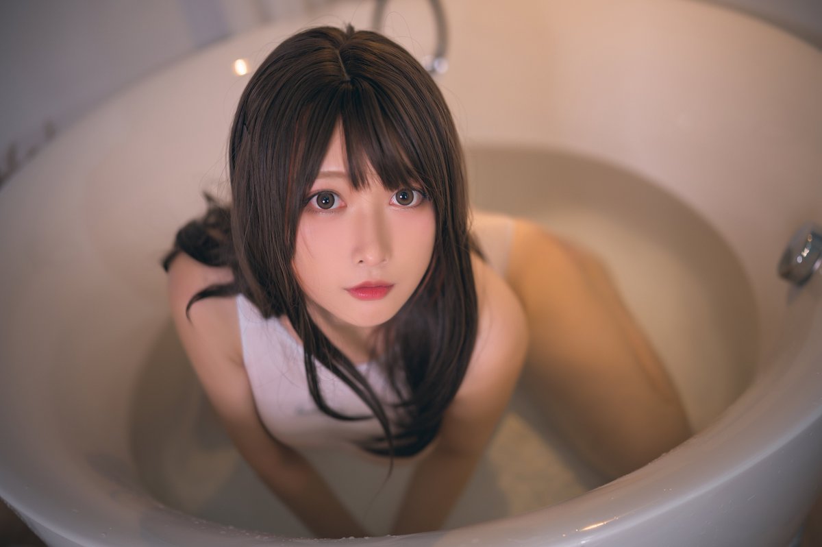 ludashi18's tweet photo. 下雨天，慢慢欣赏下 https://t.co/ToEZO7n1Zg