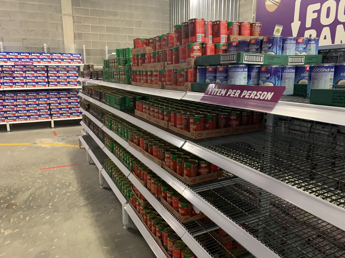 garyleecious's tweet image. International Students - need food support? @FoodbankVic is open - located at 230 LaTrobe Street, Melbourne (opposite Melbourne Central Station), 10am – 2pm every Monday, Wednesday, Friday (excluding public holidays). Thank you @studymelbourne for these food staples!