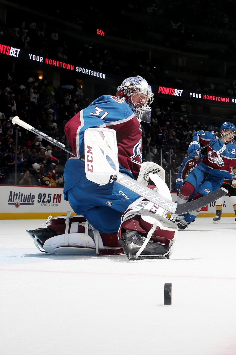 Annnnnd this one needed it’s own.  #GoAvsGo 📸:<a href="/m2foto/">Michael Martin</a>