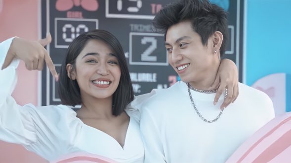 rqlayout's tweet photo. @Vcrossover_ @RivaQuenery_ 🎀✨ https://t.co/5nQ7x3Xrzz