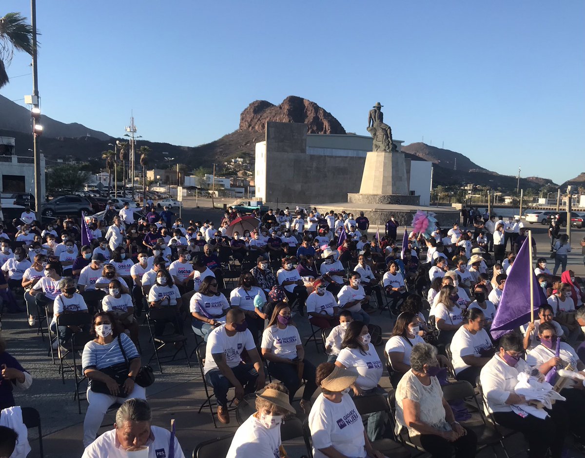 Excelente Domingo para todos, nos encontramos en Guaymas, acompañando a nuestros candidatos  de la Familia PES de Guaymas, Por la Alcaldía Óscar Barragan y Gildardo Nájera para Diputado Local. #bebogobernador #PorLaVidaYLaFamilia #PesNacional