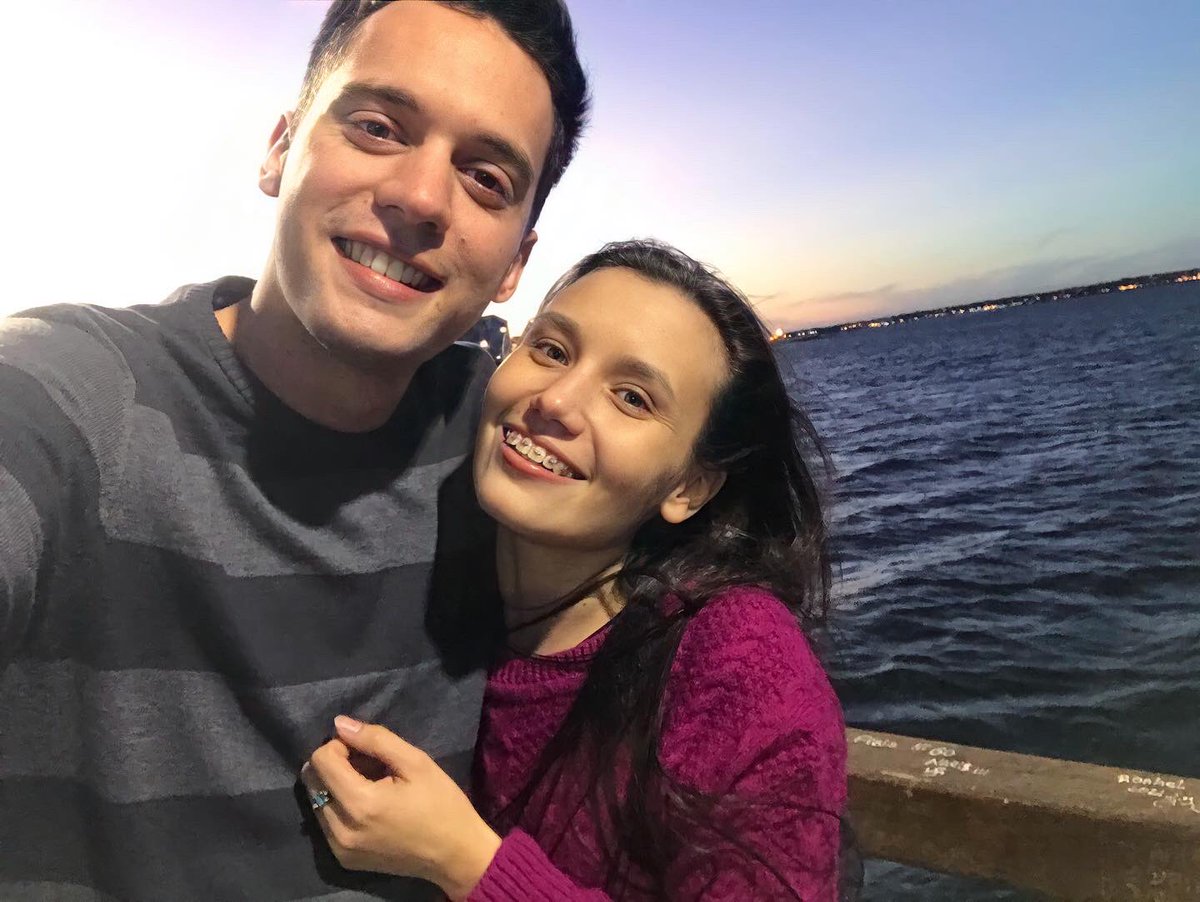 alexandrobres's tweet photo. Mi mejor amiga, mi mejor compañía😍el amor de mi vida @Yamiespindola_ https://t.co/PAmqEQ4fco