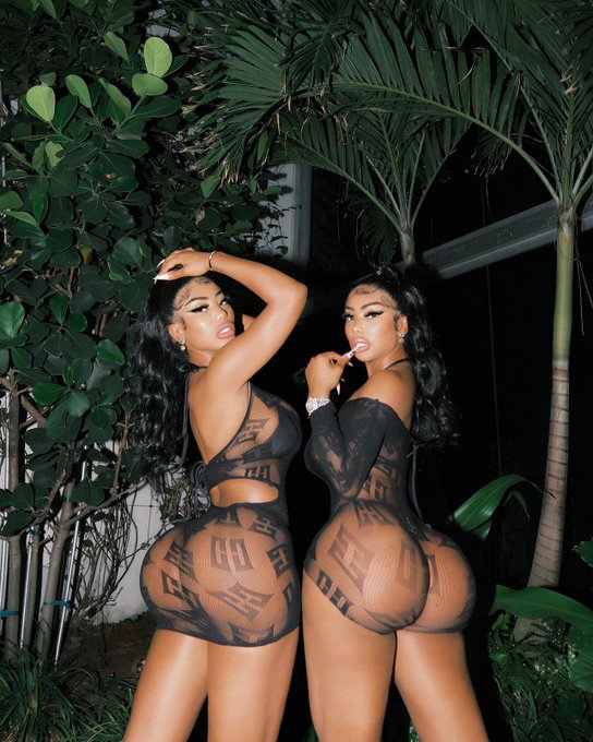 🌴🌴 https://t.co/7PAv3C3kz4