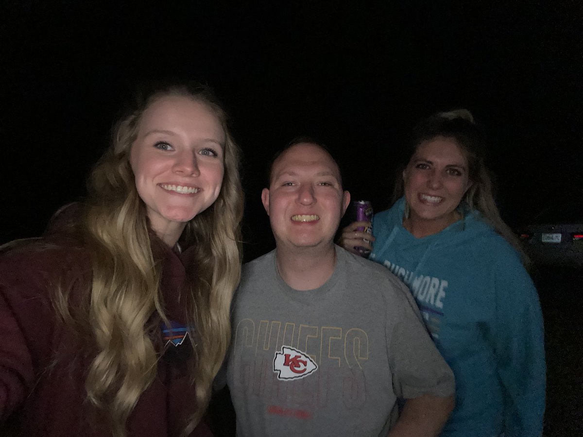 I’m so glad I got to see Kiley Ryan and meet a new friend I have herd a lot about named heather Newman