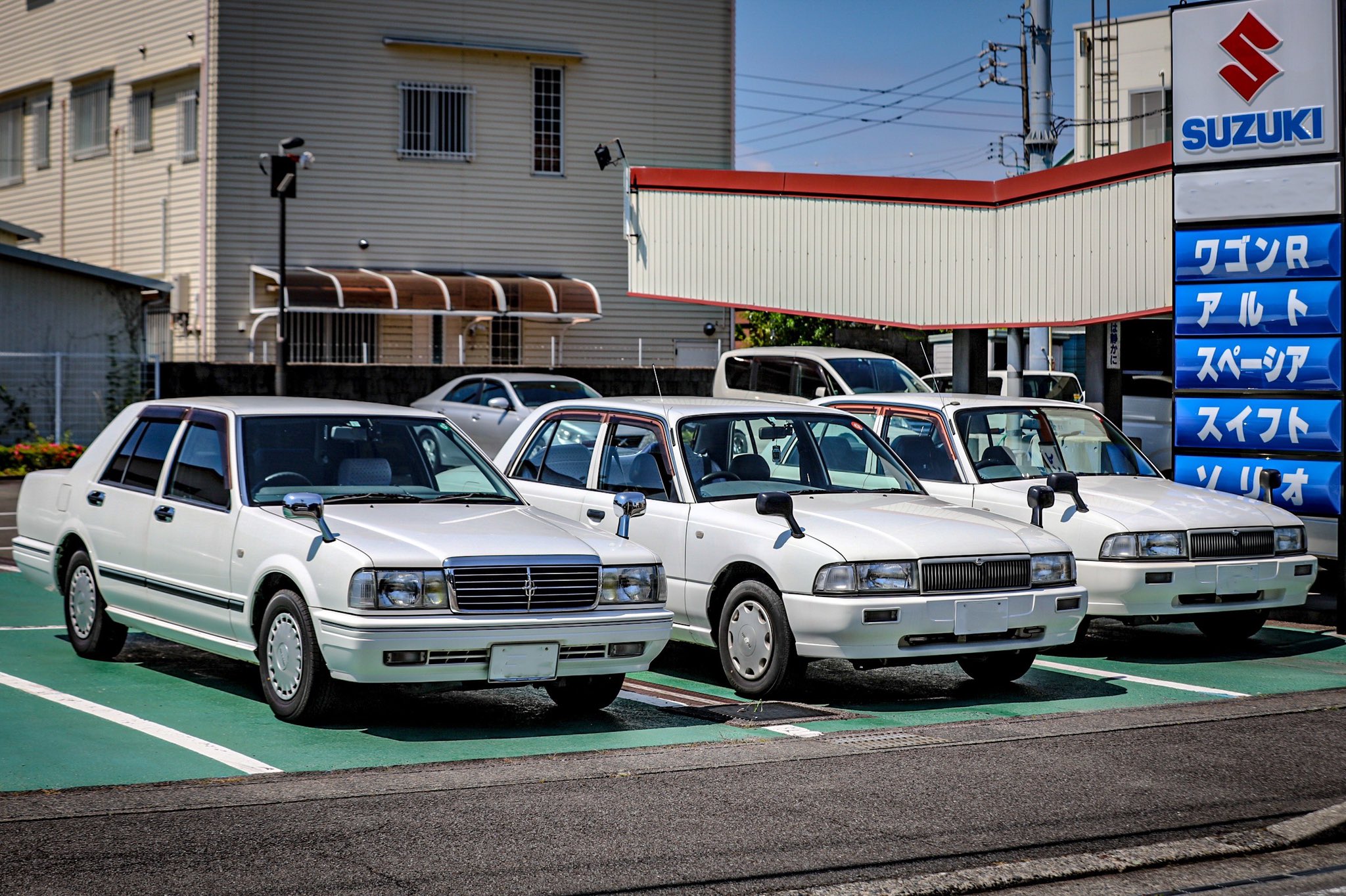 19bmw5i セドリック営業車 Amp クルー営業車 T Co Q7kxhzelvg Twitter