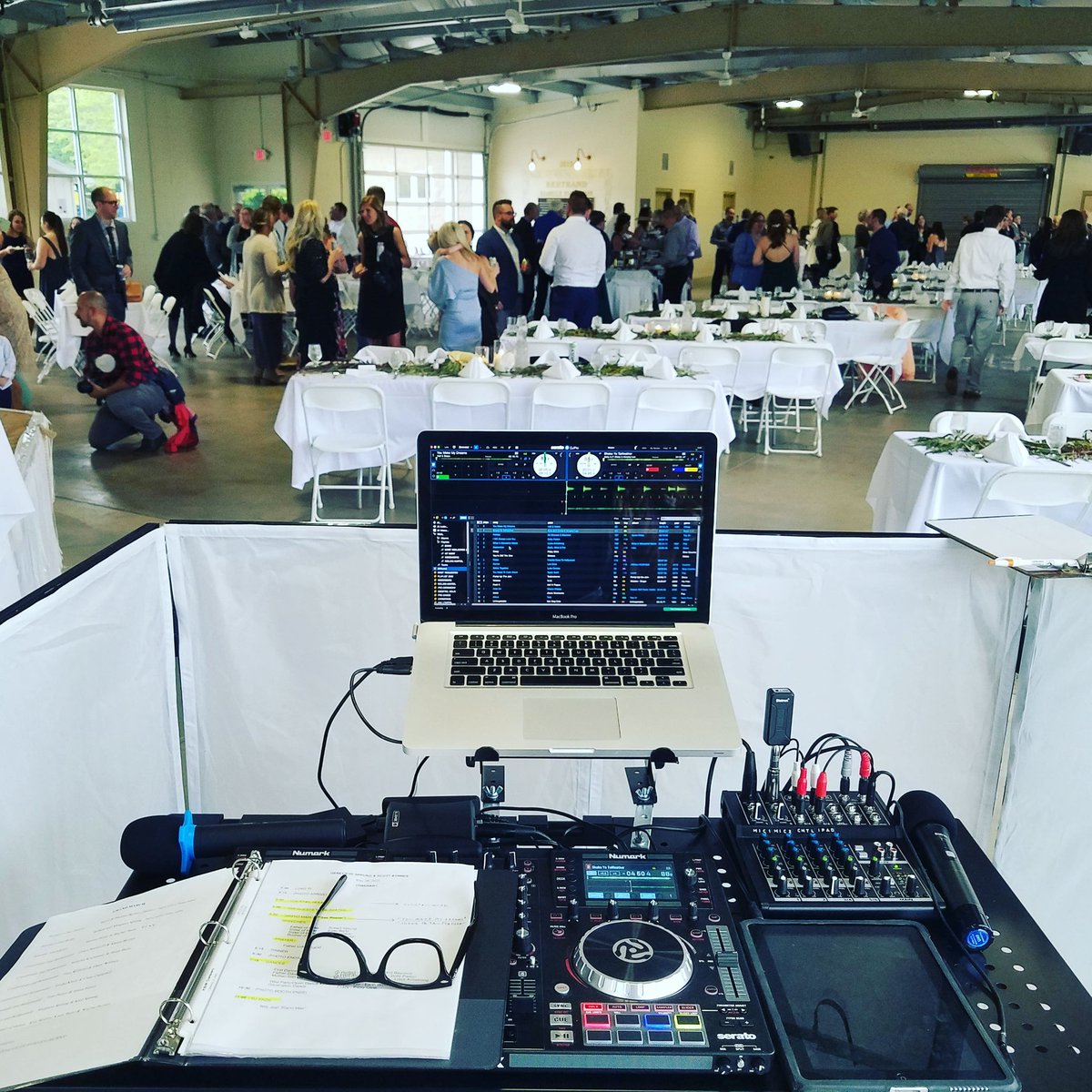 DJ_Pete_WI's tweet photo. My office on the weekend. https://t.co/j8cYCSW5KT