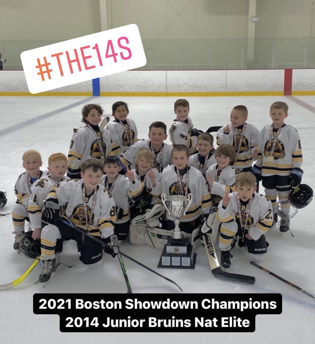 bostonshowdown's tweet photo. Congratulations to @juniorbruins, the 2014 Division Champions #champs https://t.co/6uxnRbU9cg